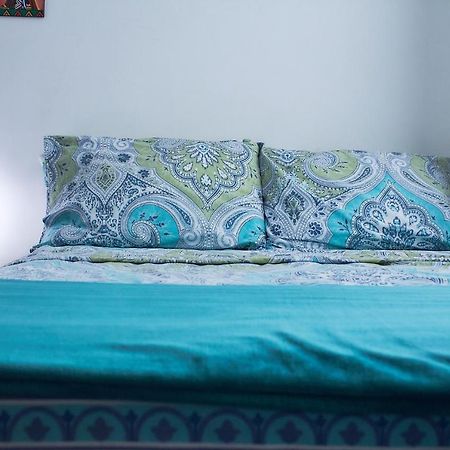 Cozy Apartment Excellent Location, Air Conditioning 卡利 外观 照片