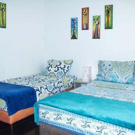 Cozy Apartment Excellent Location, Air Conditioning 卡利 外观 照片