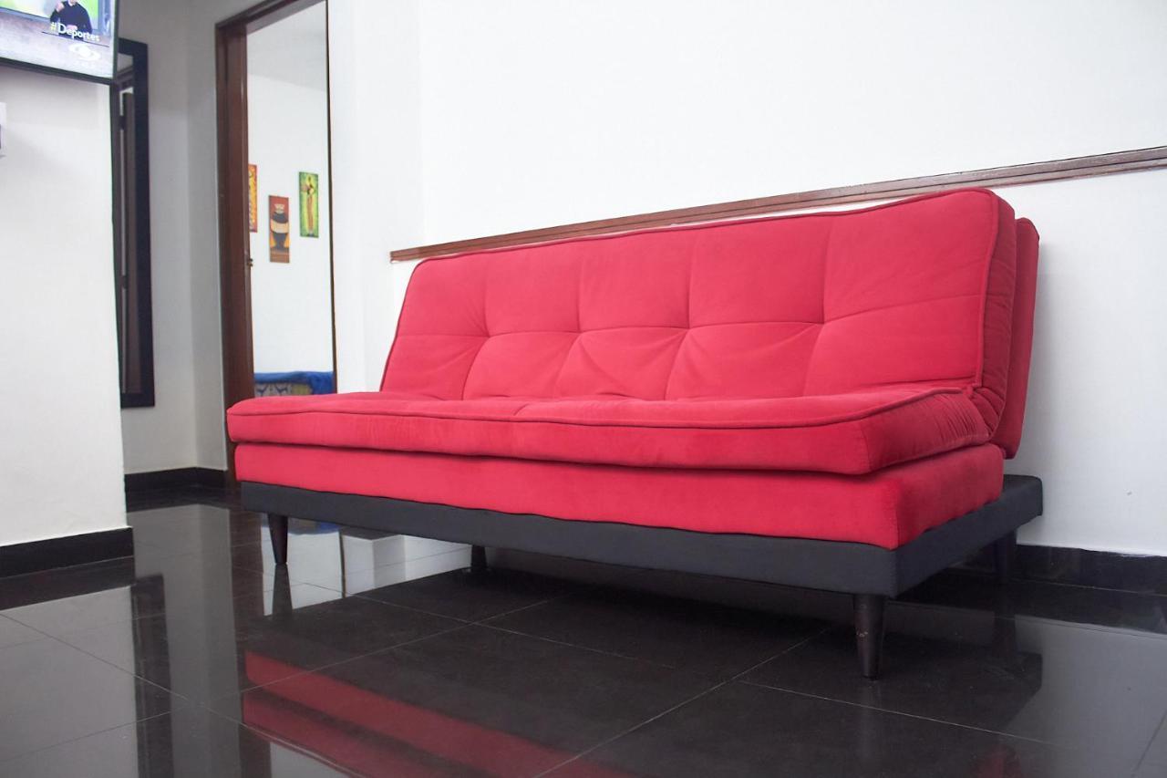 Cozy Apartment Excellent Location, Air Conditioning 卡利 外观 照片