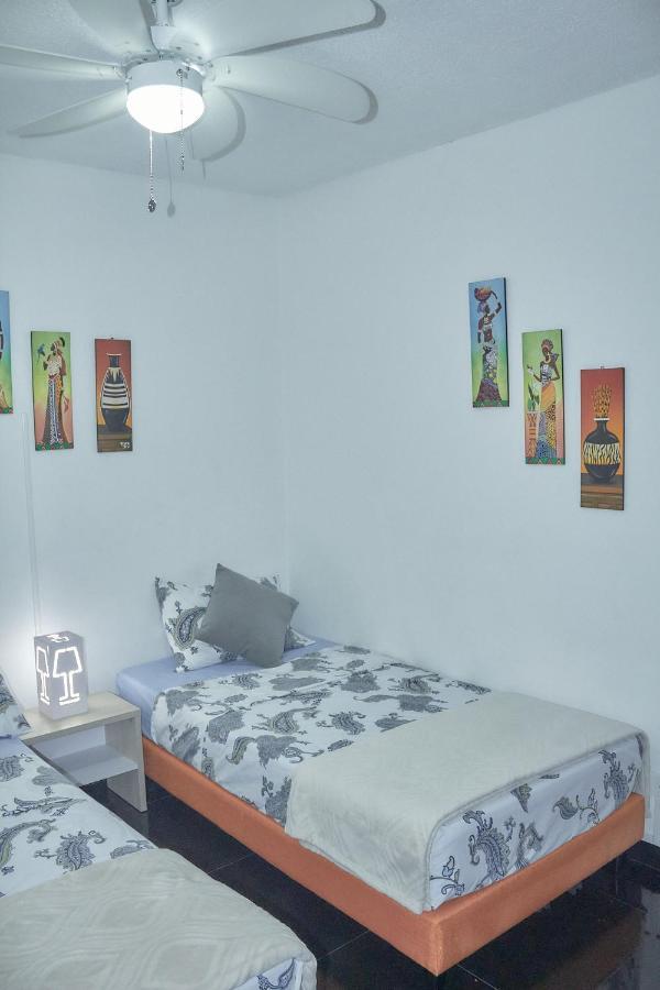 Cozy Apartment Excellent Location, Air Conditioning 卡利 外观 照片