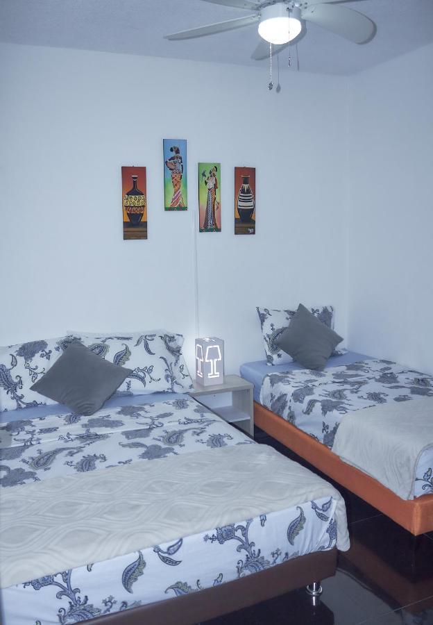 Cozy Apartment Excellent Location, Air Conditioning 卡利 外观 照片