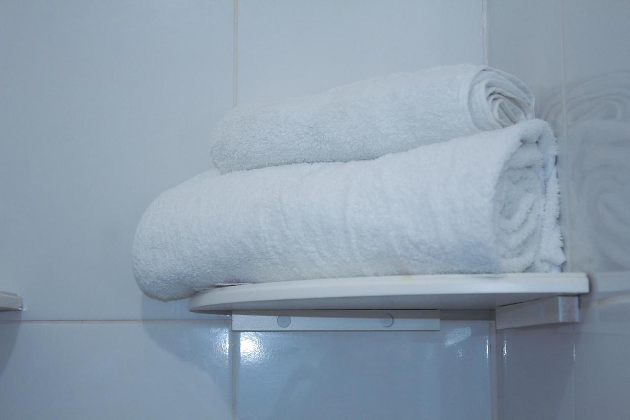 Cozy Apartment Excellent Location, Air Conditioning 卡利 外观 照片