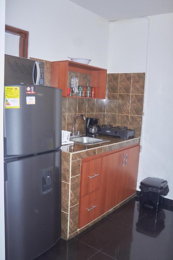 Cozy Apartment Excellent Location, Air Conditioning 卡利 外观 照片